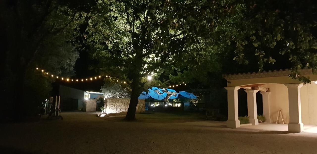 Les Gites De L'Arbousier Quissac  외부 사진